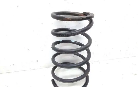 Nissan X-Trail T30 Rear coil spring