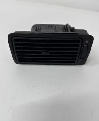 Volkswagen Golf IV Dashboard side air vent grill/cover trim 1355D3349 1J1819704C 1J1819710C