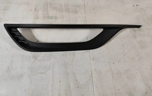 Hyundai i30 fastback Rear bumper lower part trim 86663G4AA0