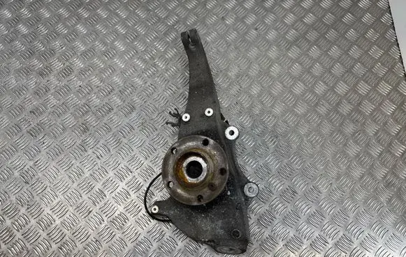 BMW 5 F10 F11 Front wheel hub 