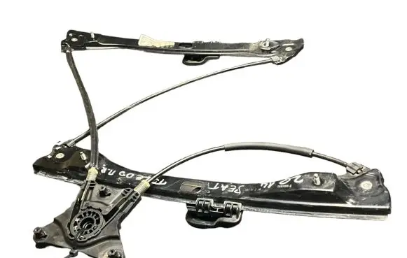 Seat Toledo IV (NH) Front door electric window regulator 5JA837462 08117348