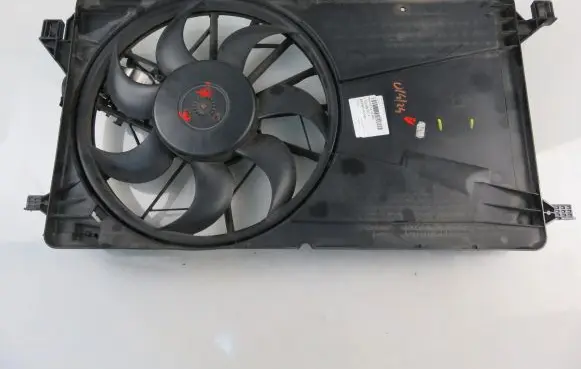 Ford Focus Fan set 1137328558 3135103743