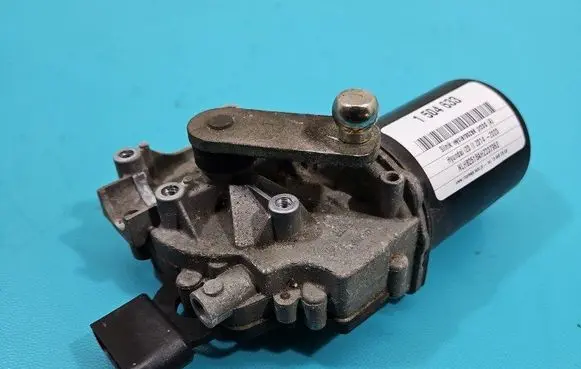 Hyundai i20 (GB IB) Wiper motor 98100-C8000 IMPRK1504633