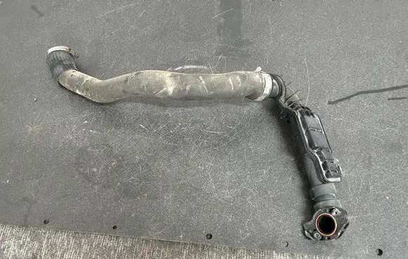 Peugeot Expert Intercooler hose/pipe 9810958280