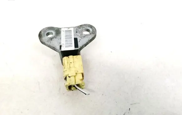 Nissan Qashqai Airbag deployment crash/impact sensor