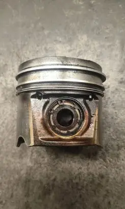 Opel Astra H Piston Z19DT