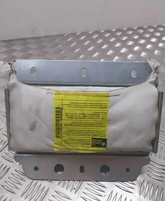 Passenger airbag