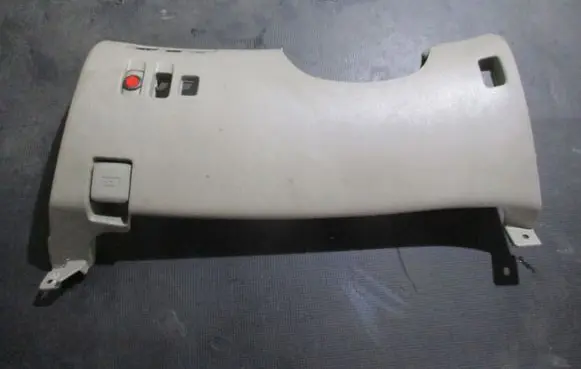 Toyota RAV 4 (XA20) Dashboard lower bottom trim panel 55046AE010