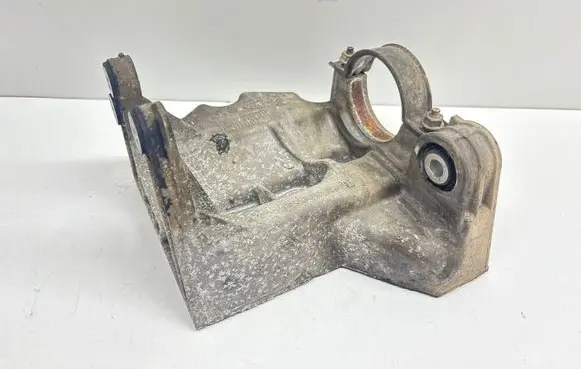 Land Rover Evoque I Engine mount bracket 6G9N4H473C