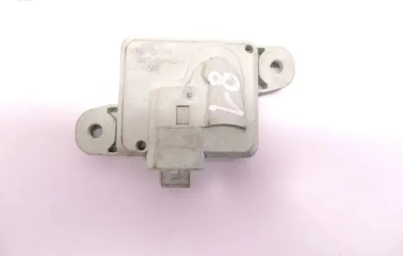 Volvo C70 Airbag deployment crash/impact sensor 30773062 D81