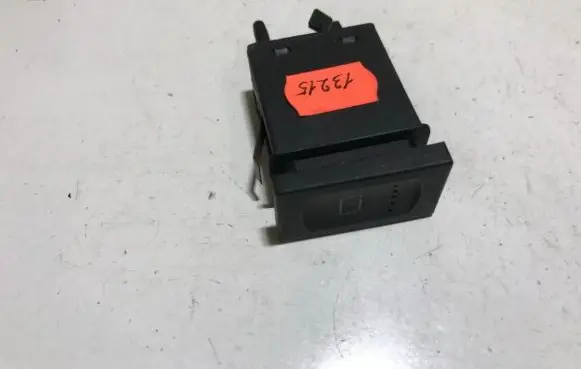 Seat Alhambra (Mk1) Windscreen/window heater switch 7m3959621 ym2118c031aaaw