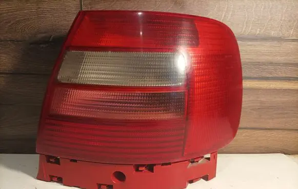 Audi A4 S4 B5 8D Rear/tail lights 8D0945096C