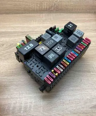 Volkswagen Sharan Fuse module 7M0937025D 357937039 D3LOA