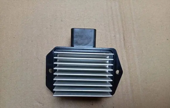 Toyota Sienna XL30 III Heater blower motor/fan resistor 499300-2230