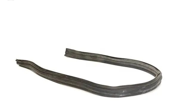 Volvo V40 Engine compartment rubber