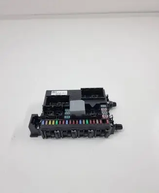 Land Rover Range Rover Sport L461 Fuse module M8E214A073CB