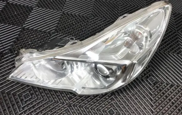 Subaru Outback Headlight/headlamp