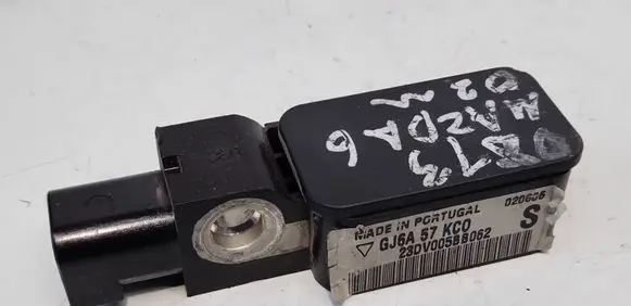 Mazda 6 Airbag deployment crash/impact sensor GJ6A57KC0