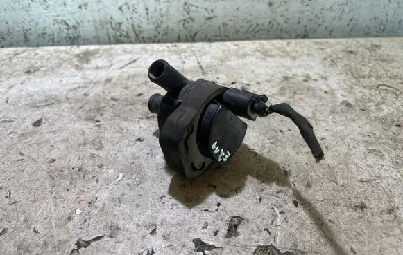 Mercedes-Benz E W211 Electric auxiliary coolant/water pump 02775810