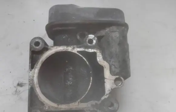 Thermostat/thermostat housing