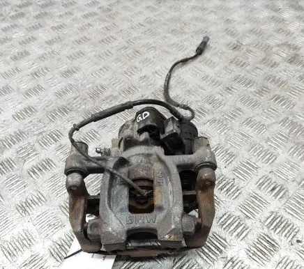 BMW i3 Rear brake caliper 6883025 6883020