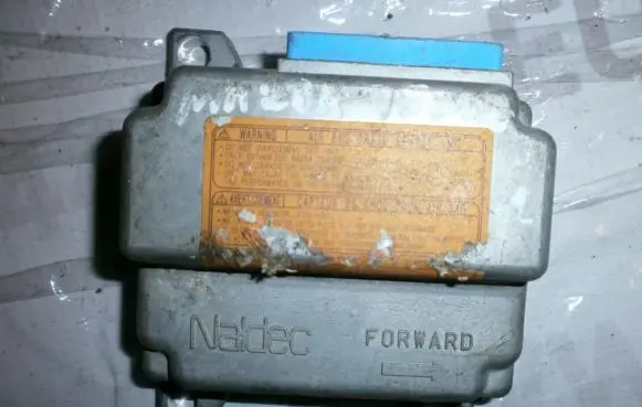 Mazda Demio Airbag control unit/module D20157K3XD 8G21A