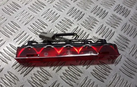 Honda Civic Third/center stoplight