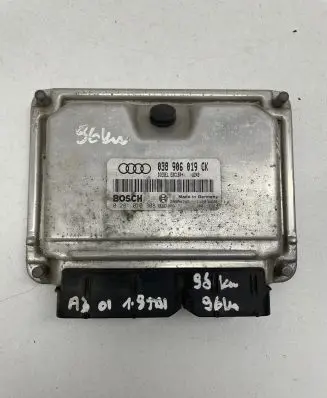 Audi A3 S3 8L Engine control unit/module 038906019CK 28SA4745 0281010308
