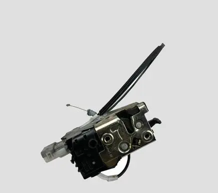 Peugeot 407 Rear door lock