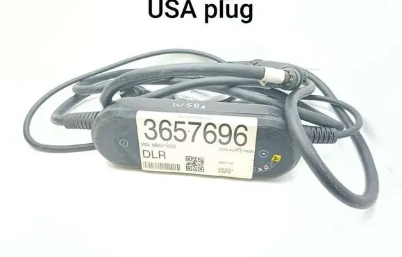 Audi e-tron Electric car charging cable 8V4971675DA