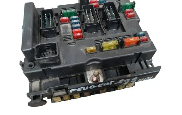 Peugeot 206 BSM Control unit 