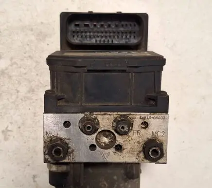 Toyota Avensis T250 ABS Pump 0265225319 4454005033 4850673122