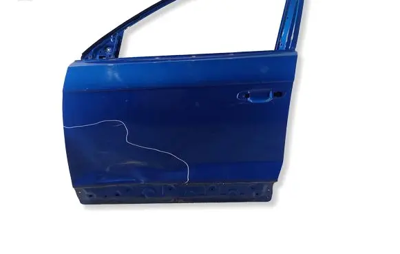 Volkswagen T-Roc Front door 2GA831311
