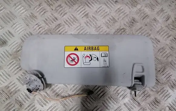 Opel Crossland X Sun visor