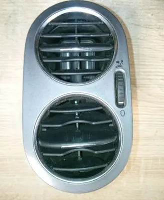 Volkswagen Tiguan Dashboard side air vent grill/cover trim 5N0819703A NE61992