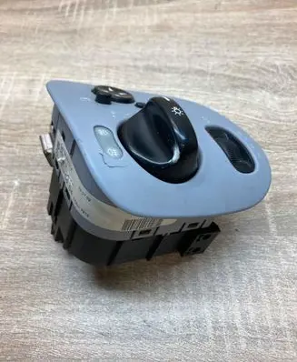 Mercedes-Benz C W203 Light switch A2035450604 GREYTRIM WITHPLUG