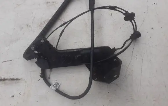 KIA Carnival Sliding door lower roller guide/hinge 916504D510