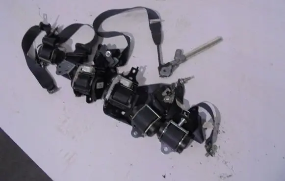 Peugeot 407 Seat belt trim PASYBEZPIECZESTWA
