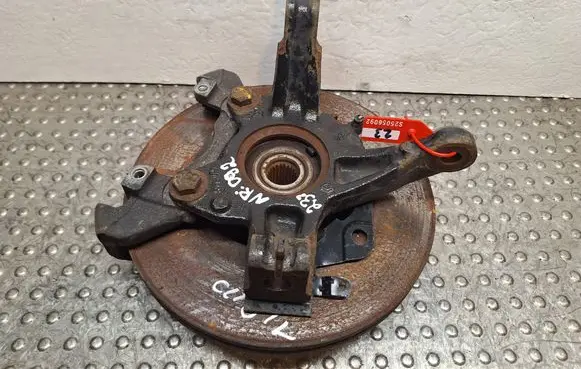 Renault Clio IV Front wheel hub spindle knuckle 400145894R S25056092