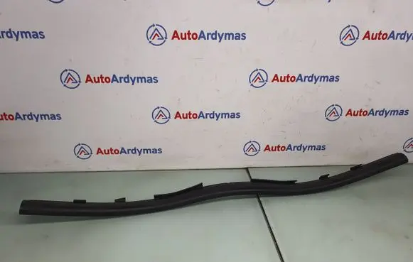 Engine compartment rubber