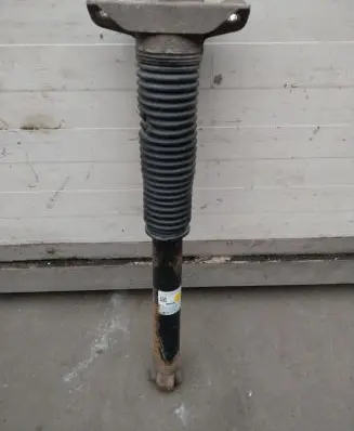 KIA Sportage Rear shock absorber/damper 55300F1000