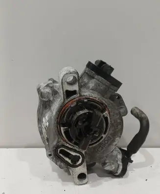 Vacuum pump