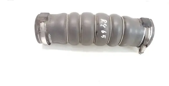 Peugeot 508 Intercooler hose/pipe 9684980180