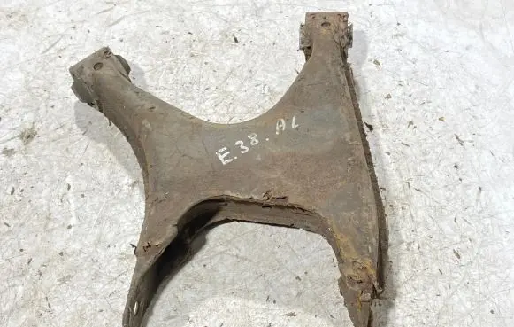 BMW 7 E38 Rear upper control arm/wishbone