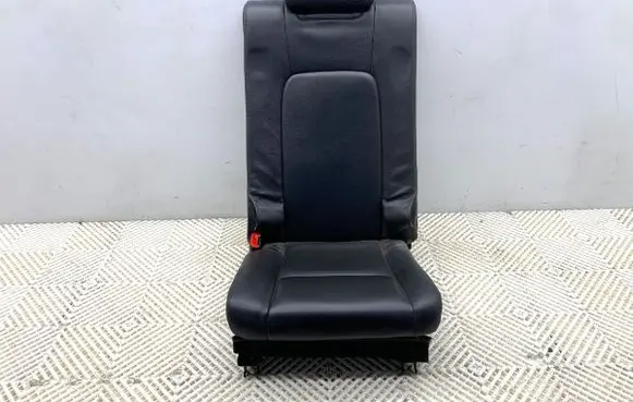 Chevrolet Captiva Rear seat