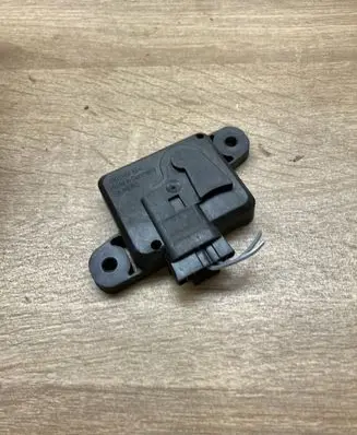 Opel Zafira A Airbag deployment crash/impact sensor 09133263