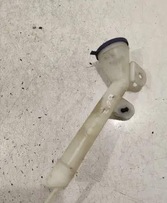 Peugeot 607 Window washer liquid tank fill tube 9629543480