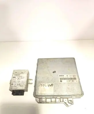 Engine ECU kit and lock set