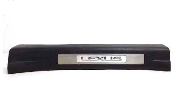 Lexus RX 330 - 350 - 400H Rear sill trim cover 67930-48010