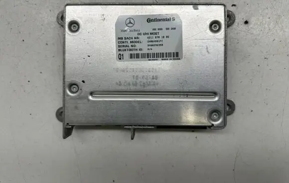 Mercedes-Benz E W211 Bluetooth control unit module A2118701885